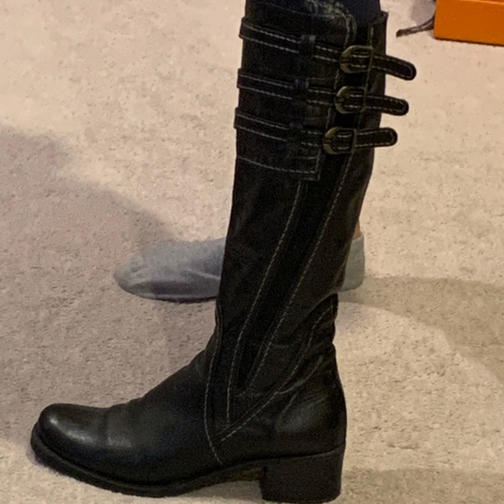 Italian boots